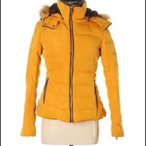 NWOT Gorgeous ZARA Coat Size Medium